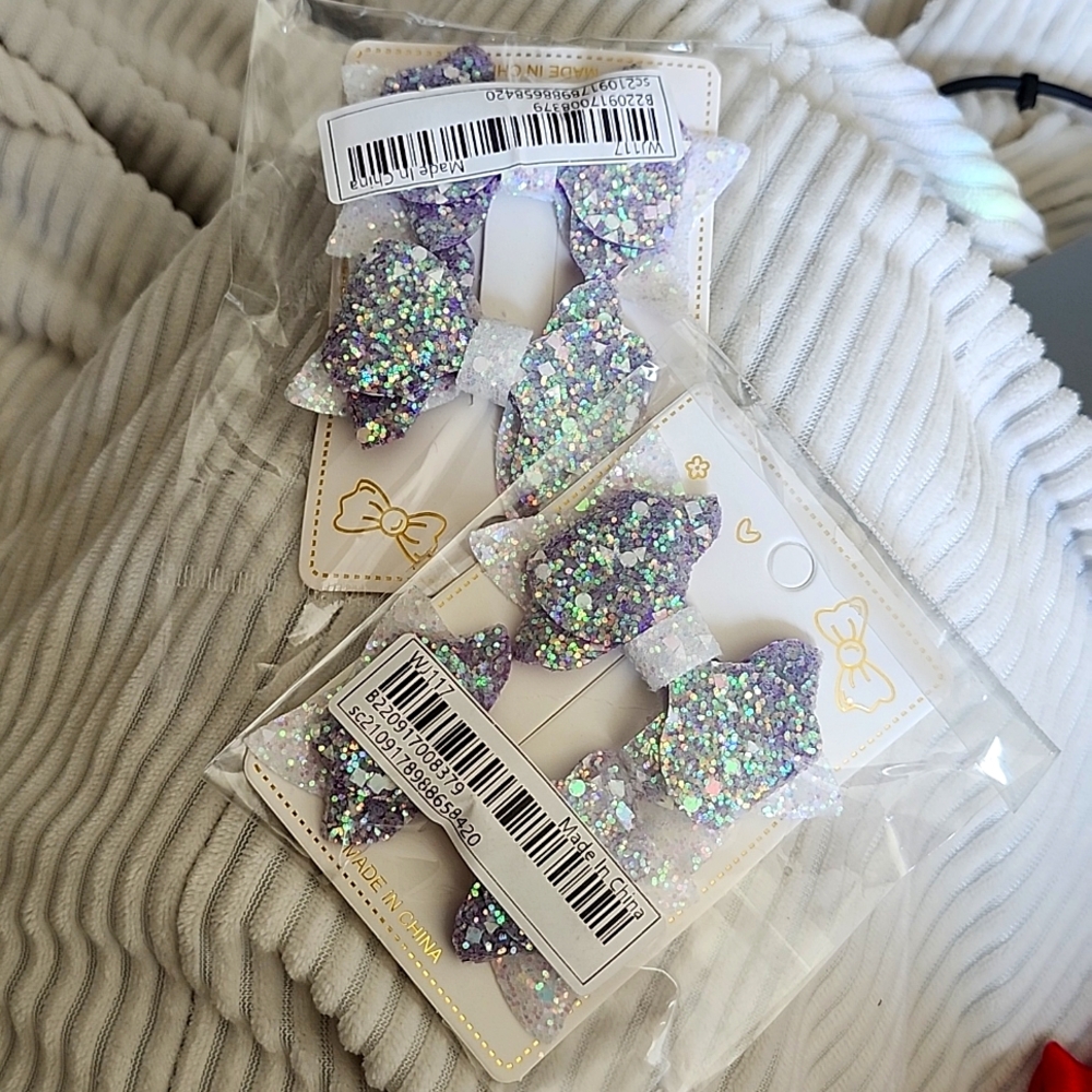Sparkly bows